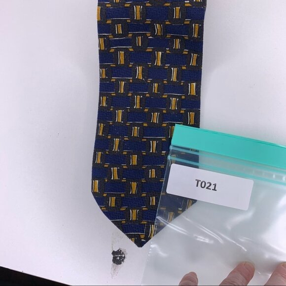 Ungaro I 100% Silk I Blue Neck Tie - Picture 7 of 7